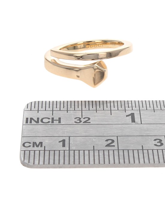 Gucci Chiodo Nail Ring in Yellow Gold